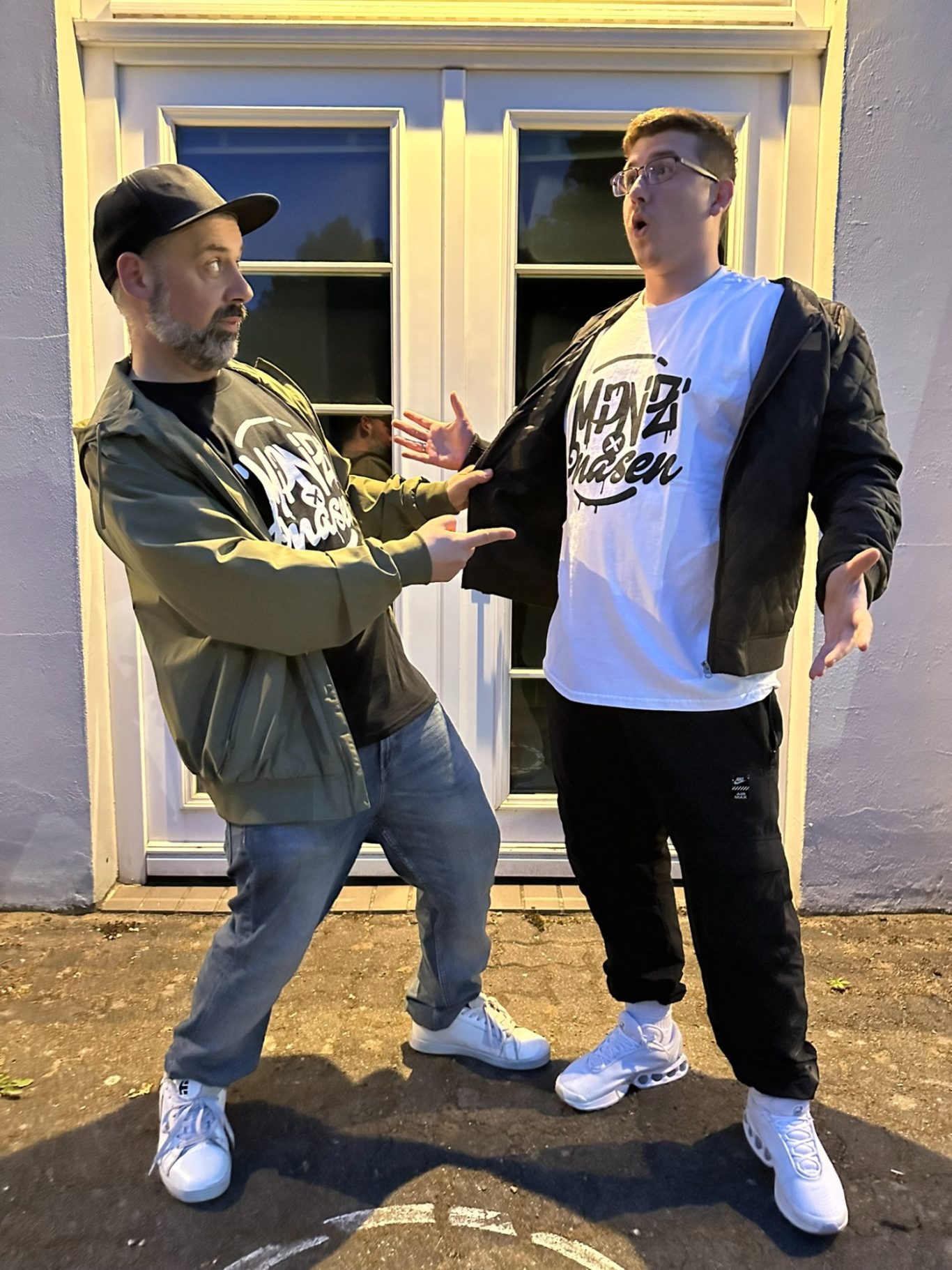 Die ersten gemeinsamen T-Shirts! :o